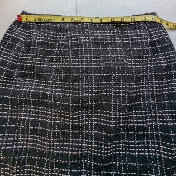 Karen Scott Tweed Skirt Black/White Women Sz 12 Lined Mini Acrylic Metallic Z-1 - Picture 11 of 12